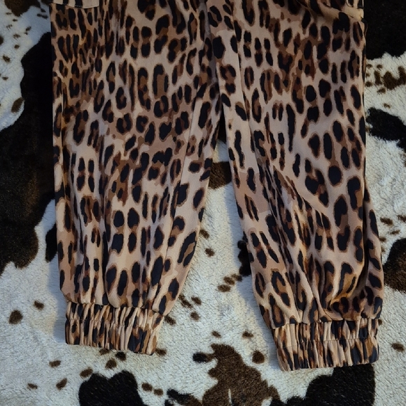 VENUS Leopard Print Pants - Picture 5 of 13